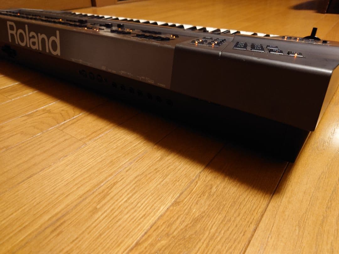 (値下げ) ローランド JD-800 シンセサイザー
