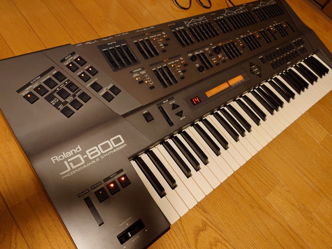 (値下げ) ローランド JD-800 シンセサイザー