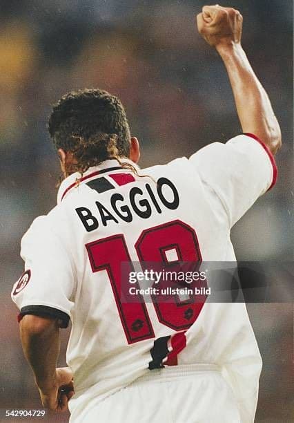 95-96 ACミラン　ロベルト・バッジョ　オフィシャル　当時物ユニフォーム