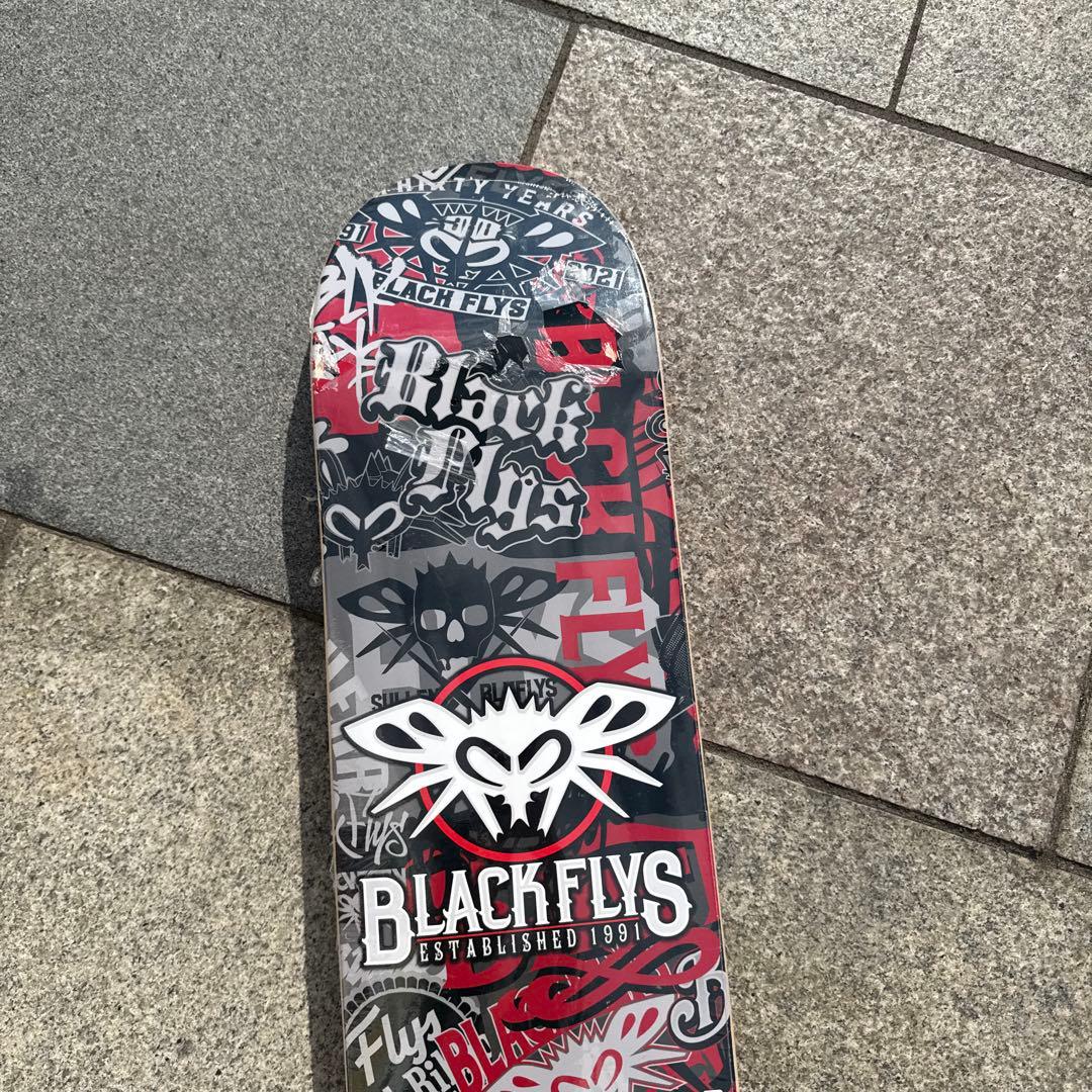 BLACK FLYS スケボーデッキ　30YEARS 周年記念8.5インチ