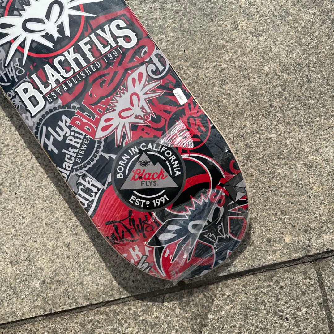 BLACK FLYS スケボーデッキ　30YEARS 周年記念8.5インチ