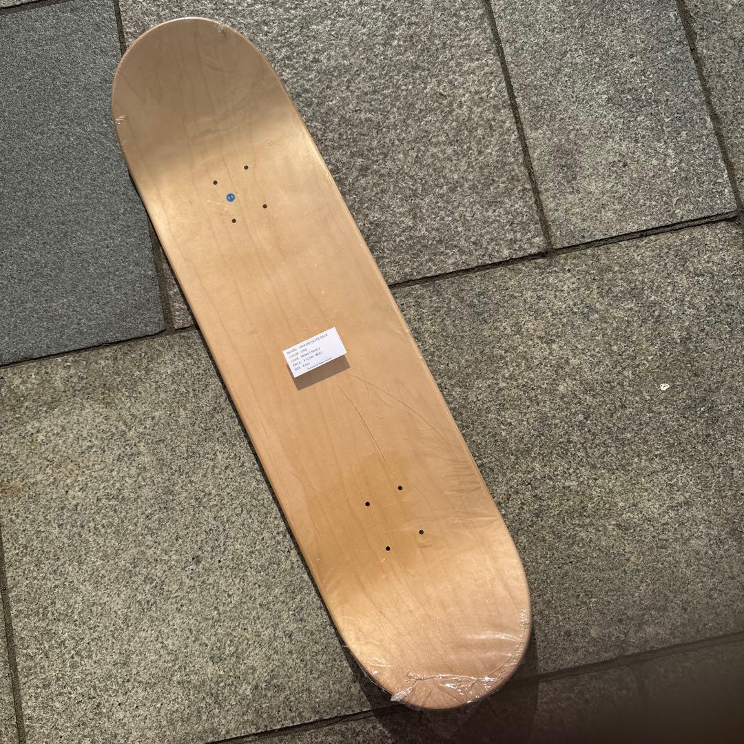 BLACK FLYS スケボーデッキ　30YEARS 周年記念8.5インチ