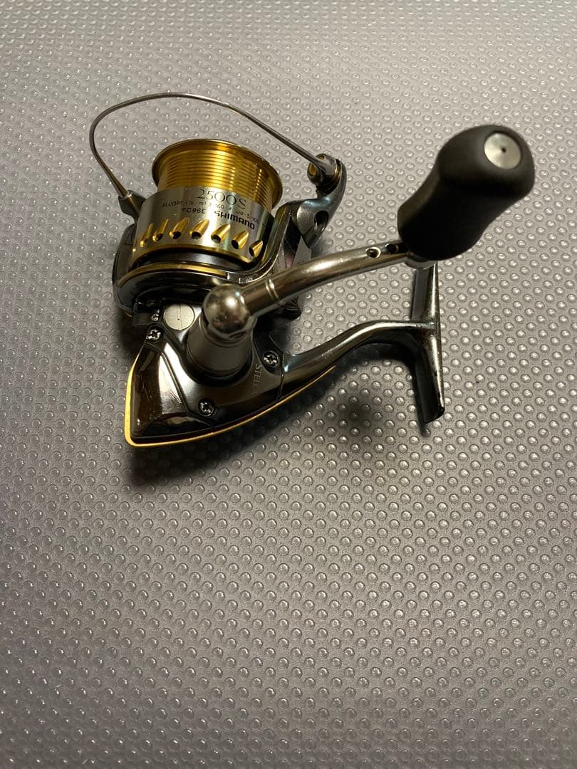シマノ　04ステラ2500S