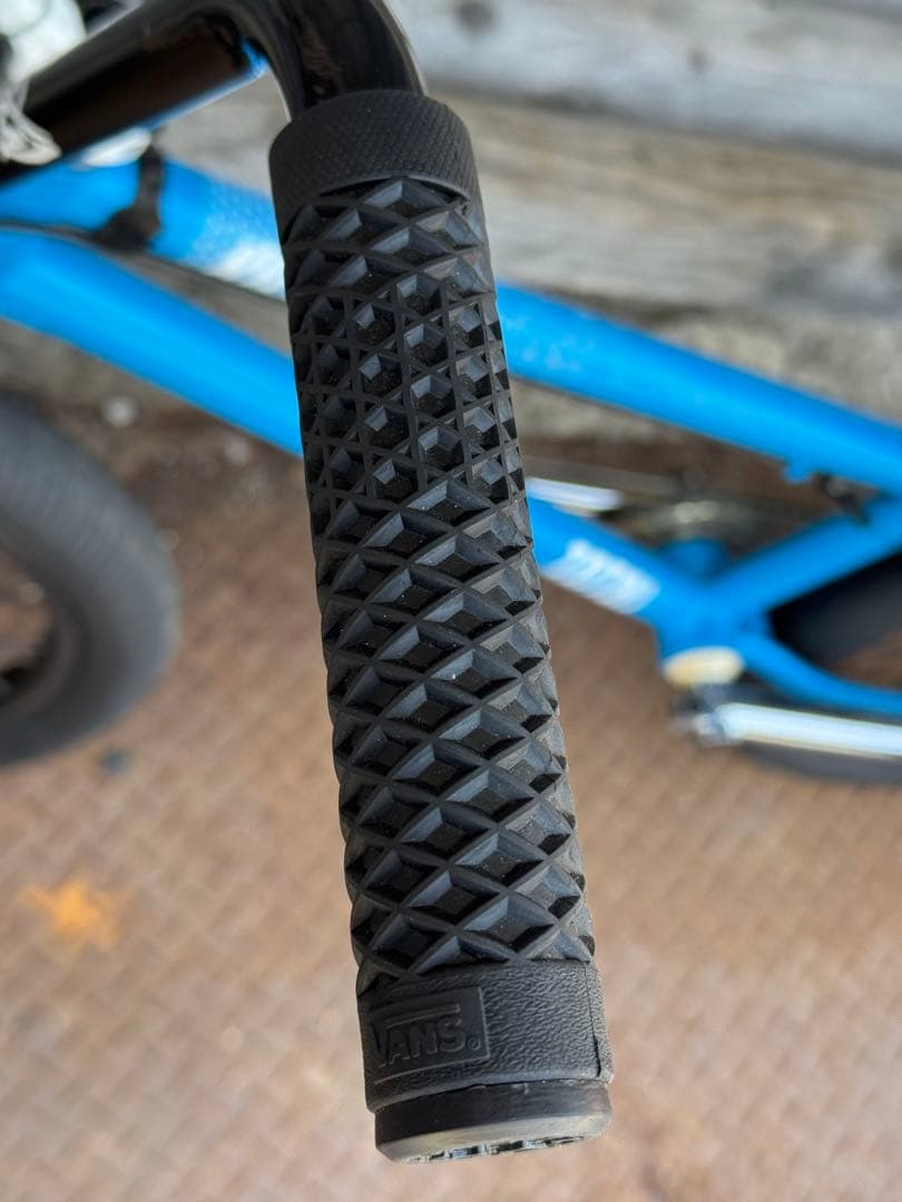 TOTAL BMX バイク KILLABEE 20.5”