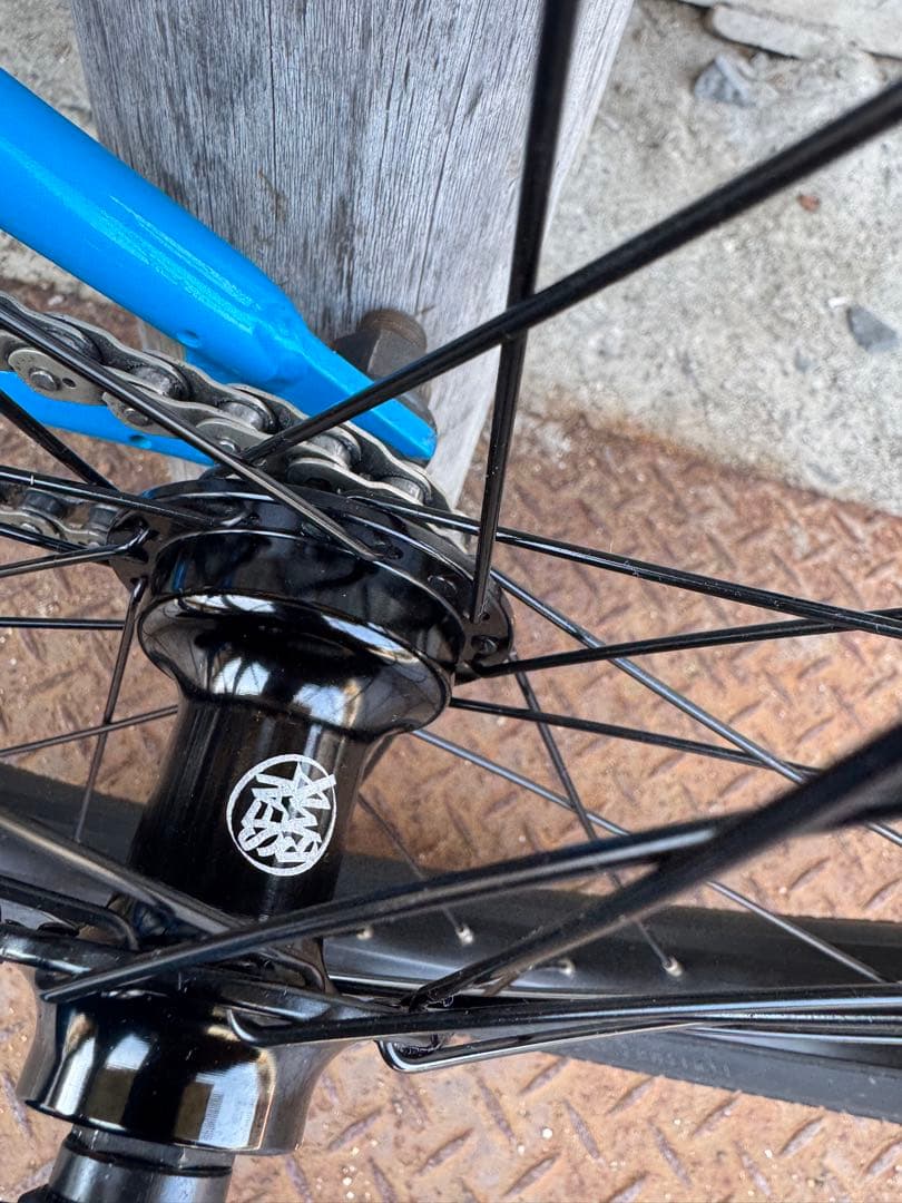TOTAL BMX バイク KILLABEE 20.5”