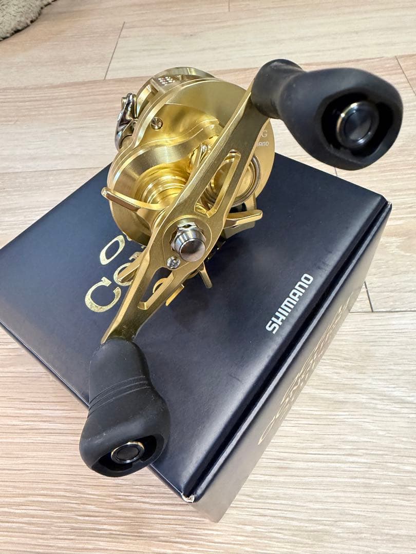 シマノ 23 オシアコンクエスト 201PG 未使用　左