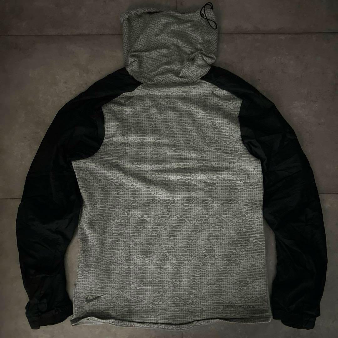 NIKE RUN DIVISION THERMA-FITT ブラック