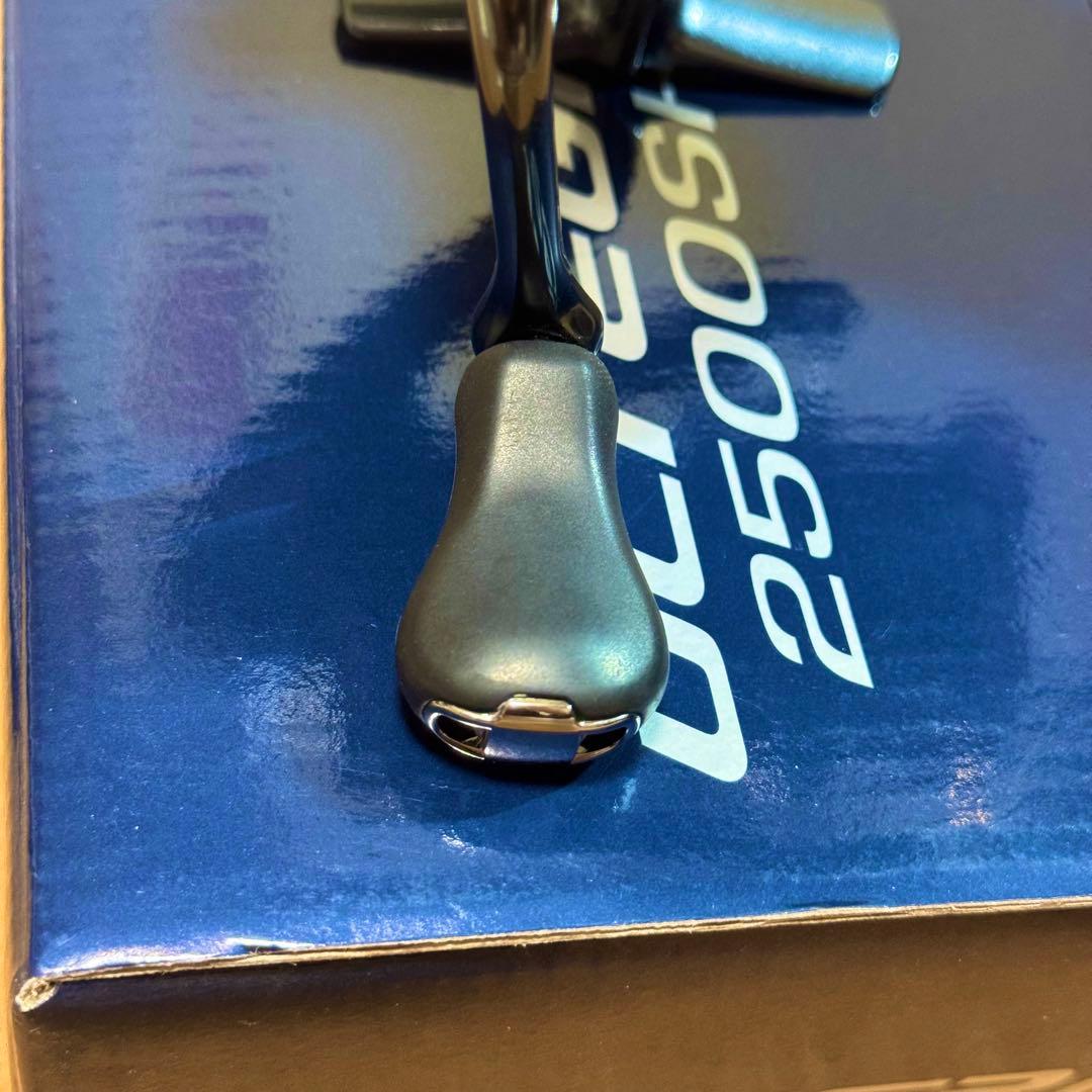 し*ん様 SHIMANO 21 ULTEGRA 2500SHG 新品No.304