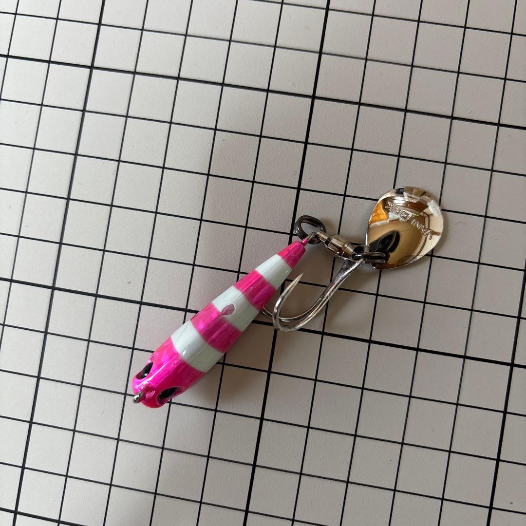 メタルマジックTG40g6個セット　ヴァンフックブレード、ダブルフック付き