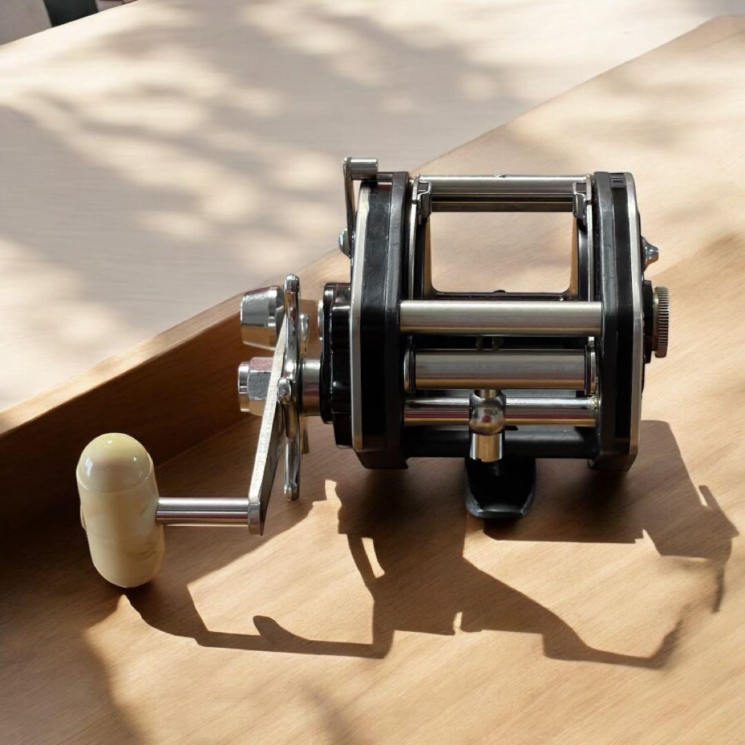 リール RYOBI ADVENTURE 80