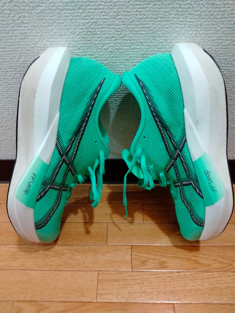 (本日限定値下げ)アシックス マジックスピード5 25.5cm