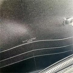 美品！YSL ブラック　ショルダーバッグ　レザー /