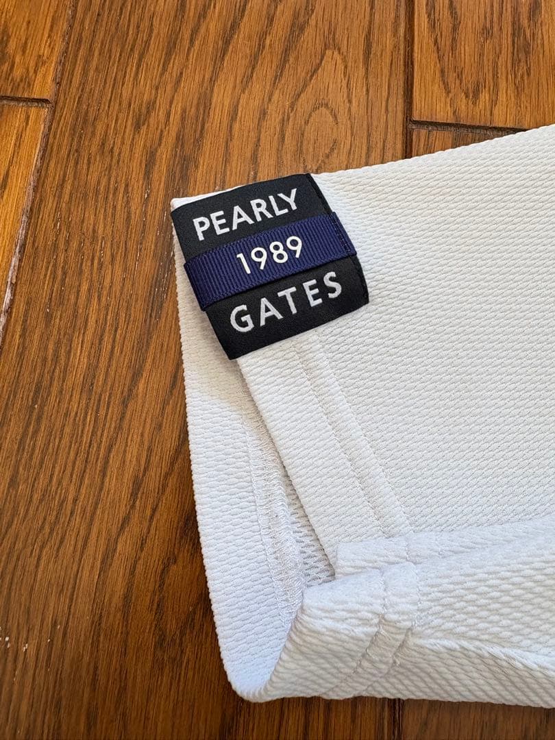 美品！パーリーゲイツ PEARLYGATES ゴルフシャツサイズ4 TSI