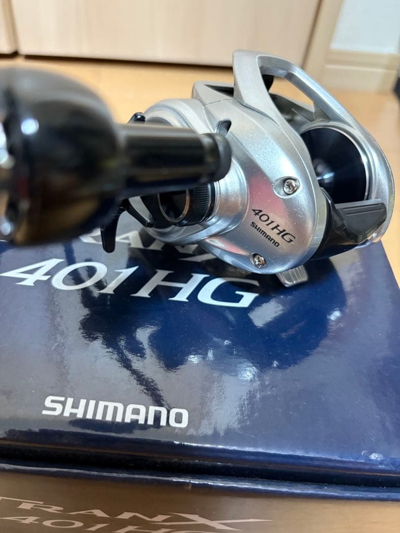 リール SHIMANO TRANX401HG