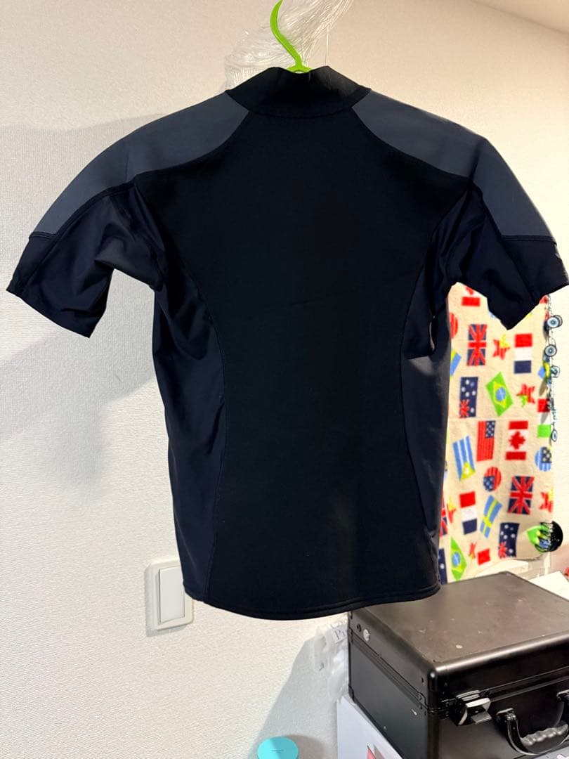 AQA ウェットスーツ 上 L 新品 マリンスポーツ