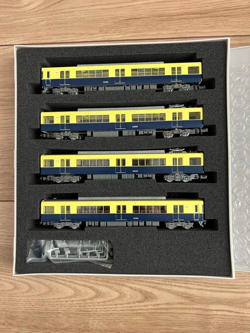 近鉄5200系（更新車・2250系塗装）４両編成セット（動力付き）