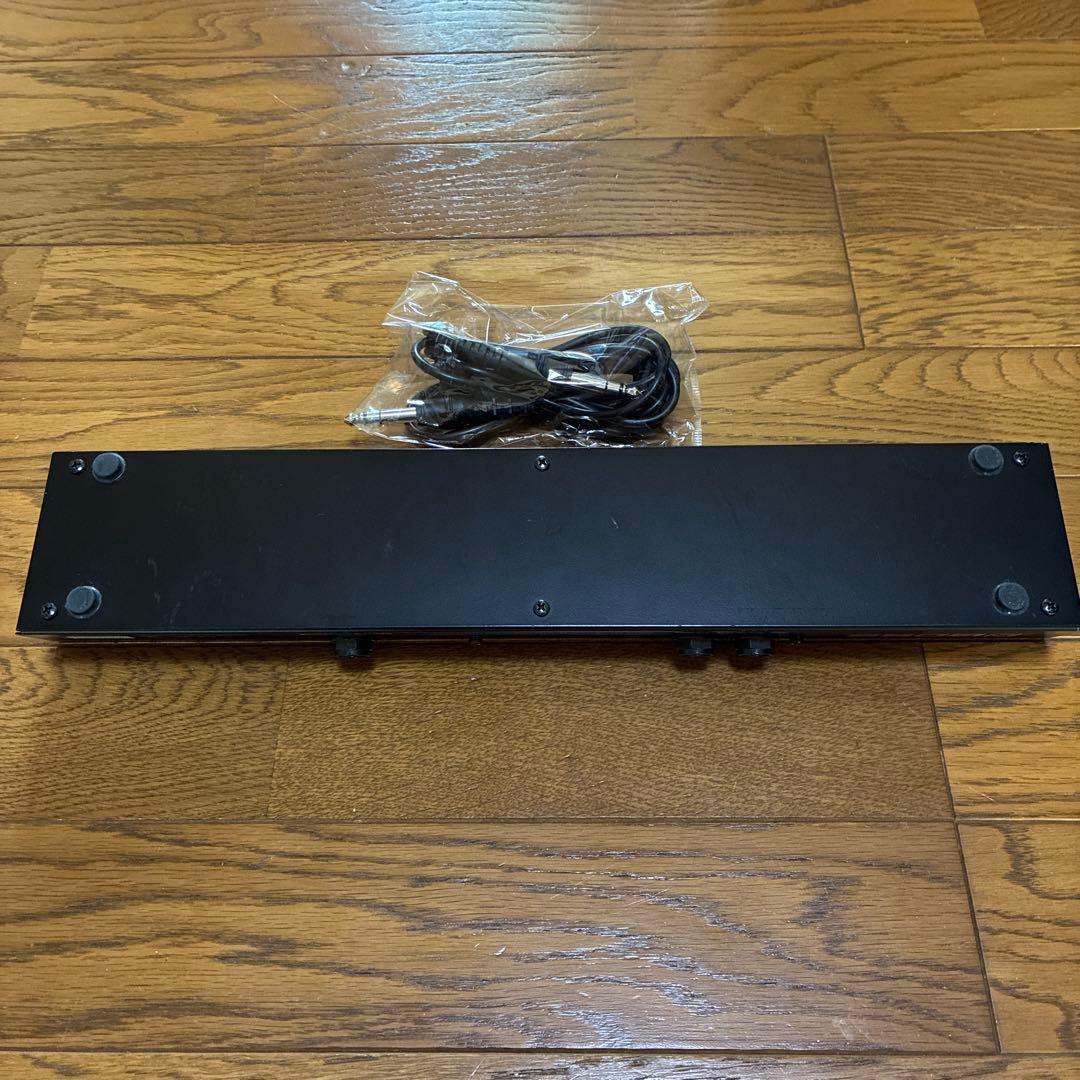 BOSS GA-FC フットコントローラー　ケーブル付き