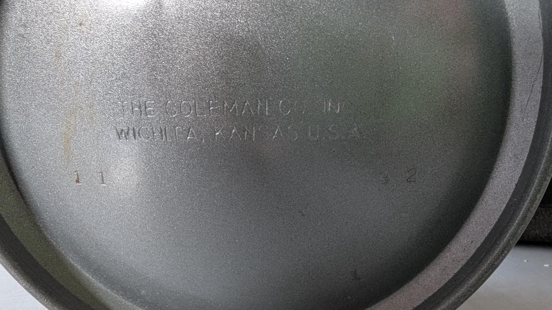 Coleman コールマンUnleaded Lantern282 ケース付