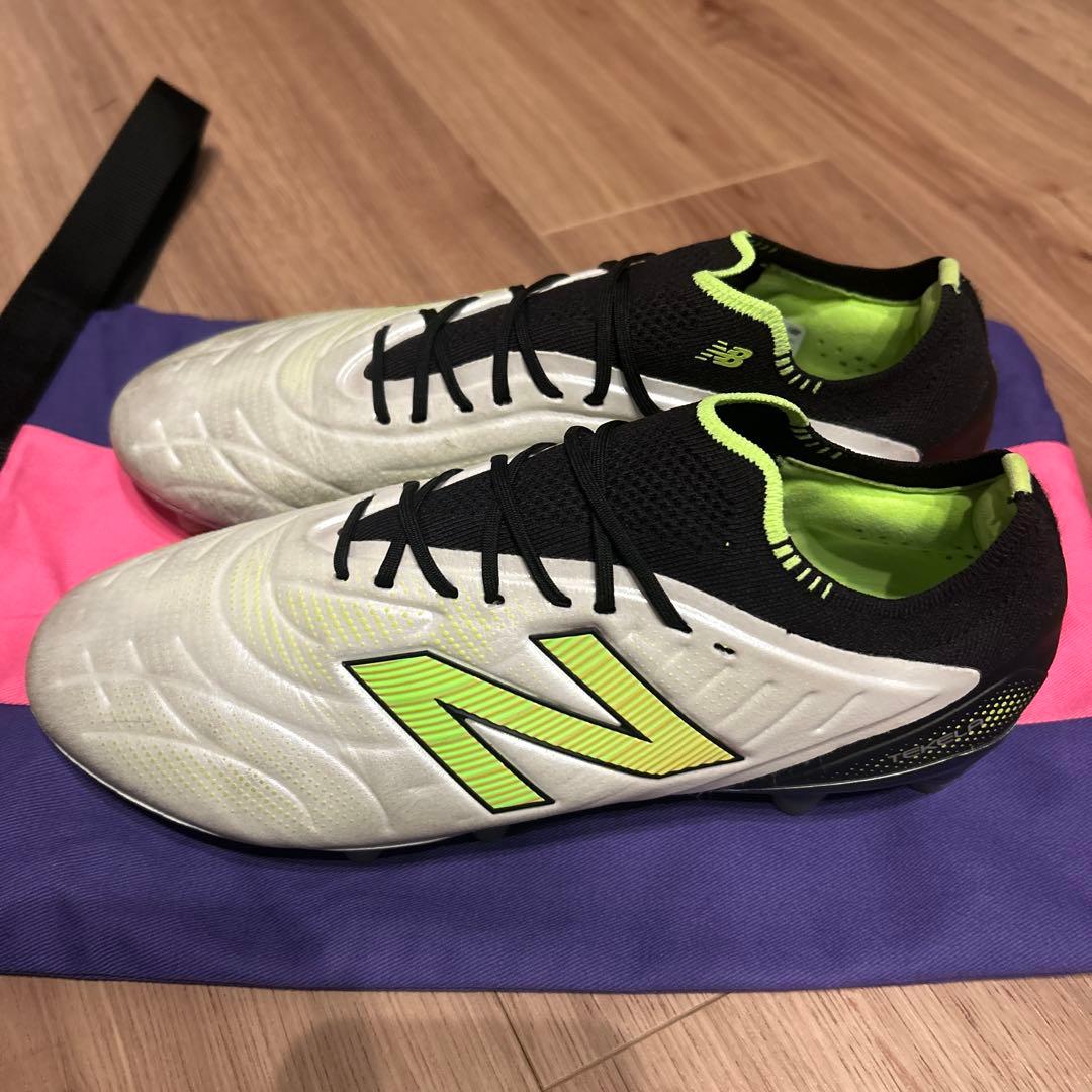 New Balance テケラ　25.5 サッカースパイク