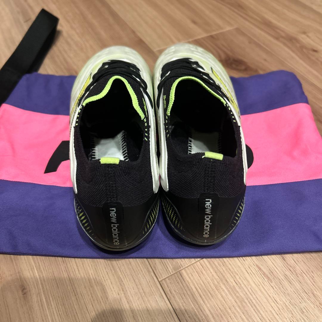 New Balance テケラ　25.5 サッカースパイク