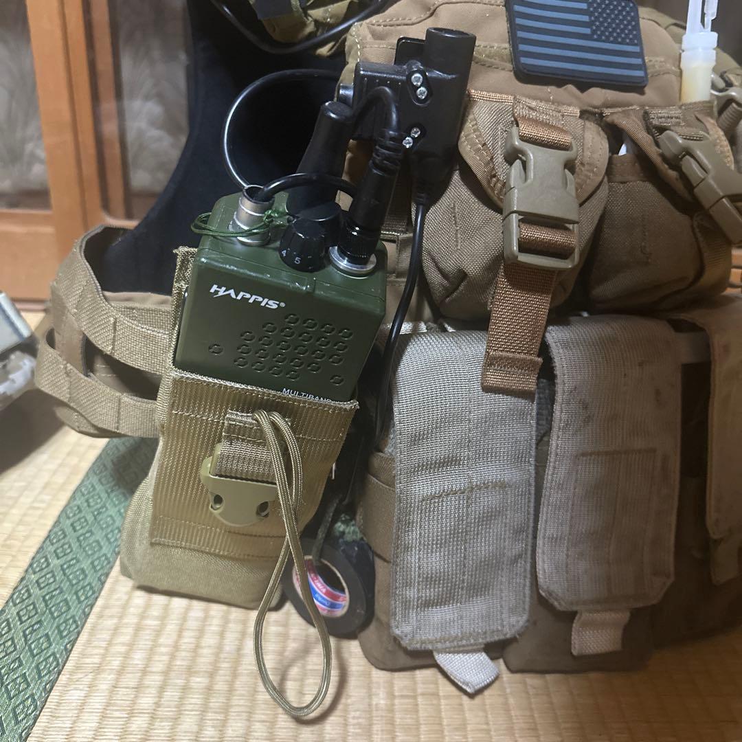 海兵隊風プレートキャリア+ 米軍海兵隊コヨーテブラウンハイドレーション水筒希少品