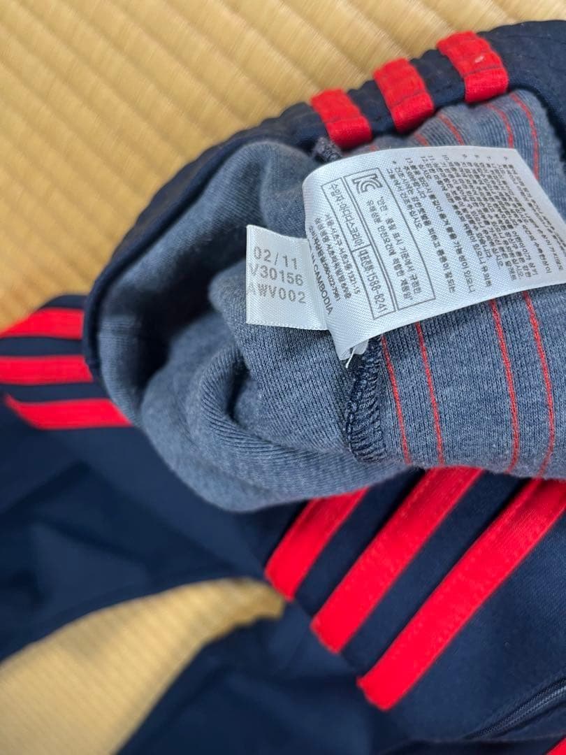 限定色　adidas ヨーロッパ ファイヤーバード トラックパンツ