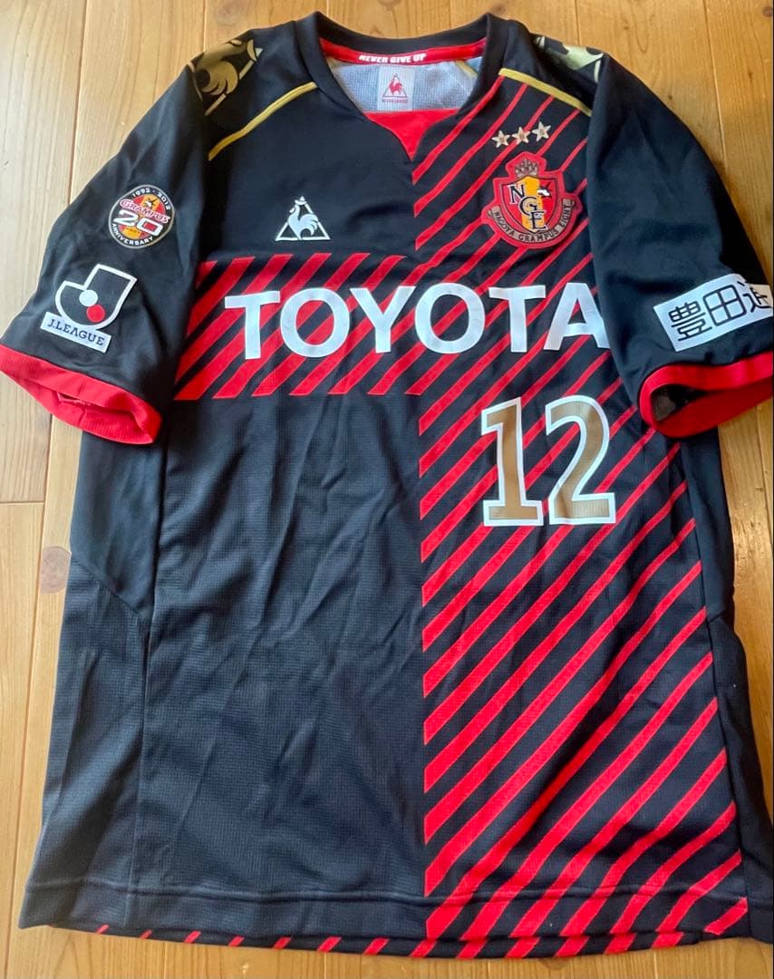 サッカーＪリーグ　名古屋グランパス 20周年記念ユニホーム　12サイズOサイズ