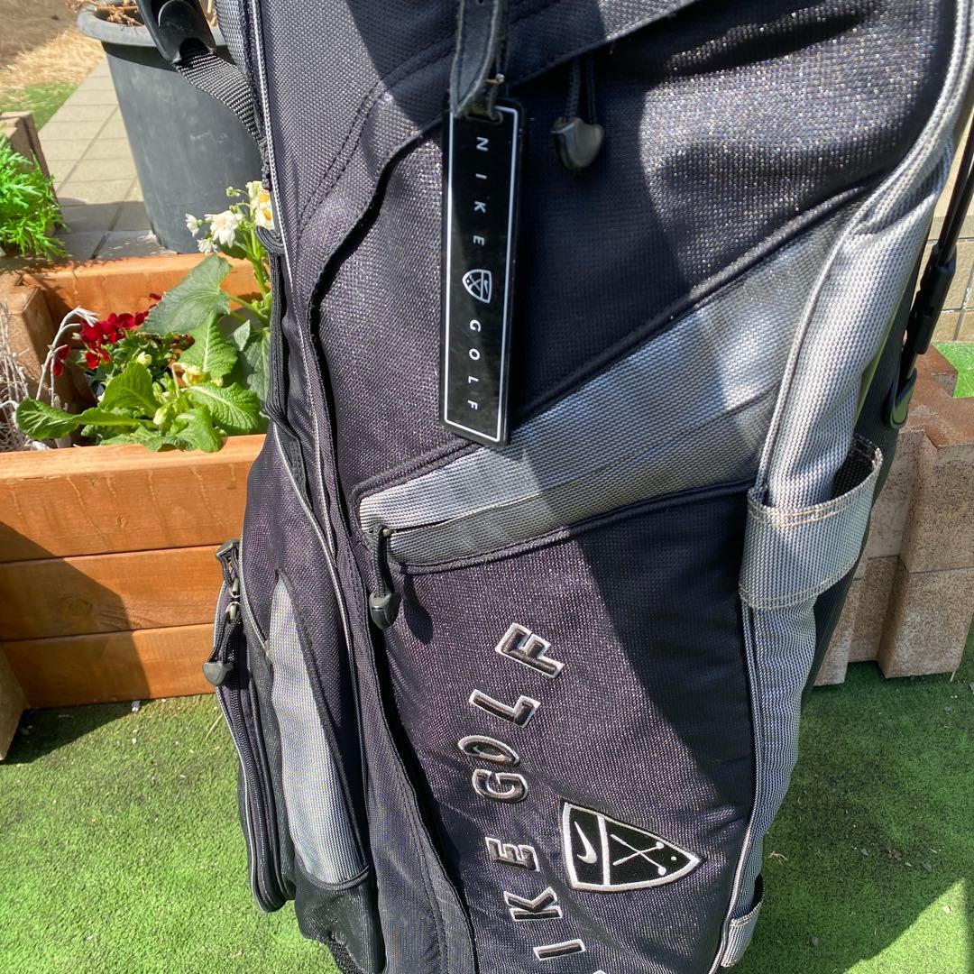 NIKE golfキャディーバッグ！
