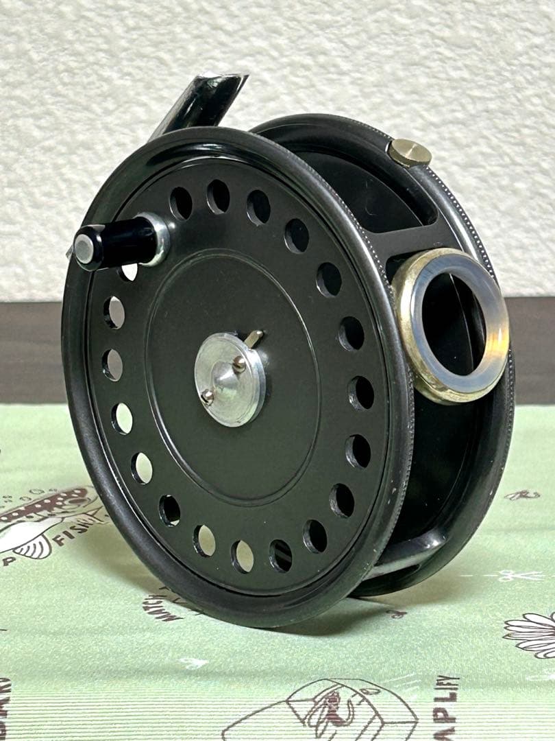 極上品　HARDY St.e 3 3/4 Trout Reel