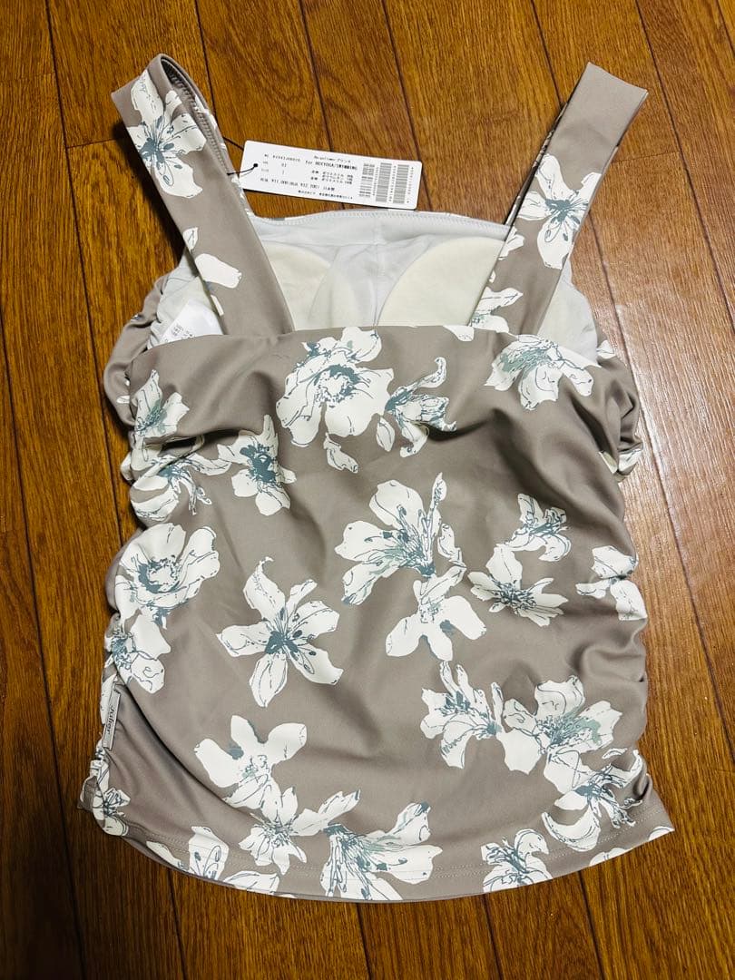 Julier 花柄ストレッチタンクトップ