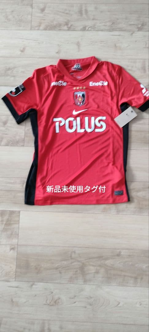 浦和レッズユニホーム　サッカーウェア Lサイズ 赤