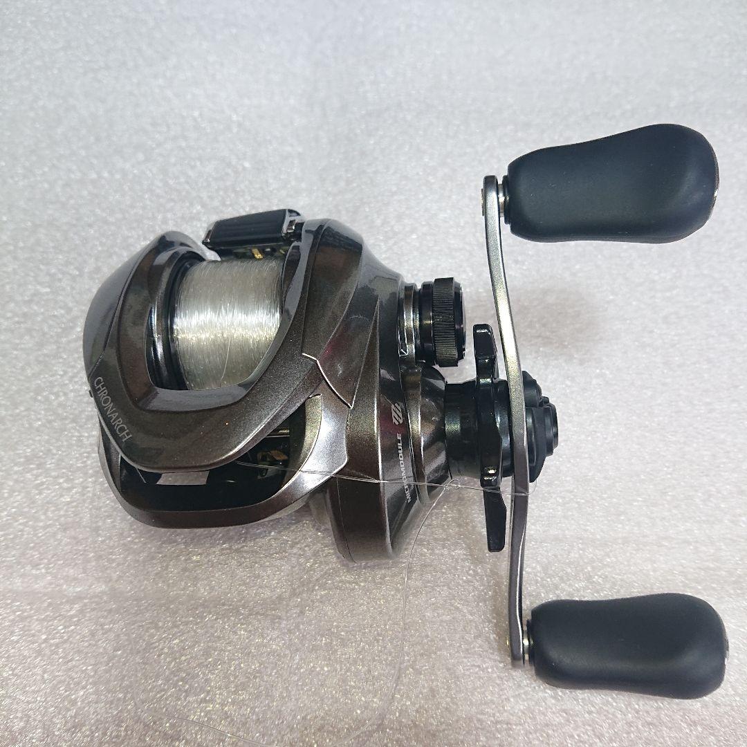 美品 シマノ 17 クロナーク MGL 151HG LEFT 左ハンドル