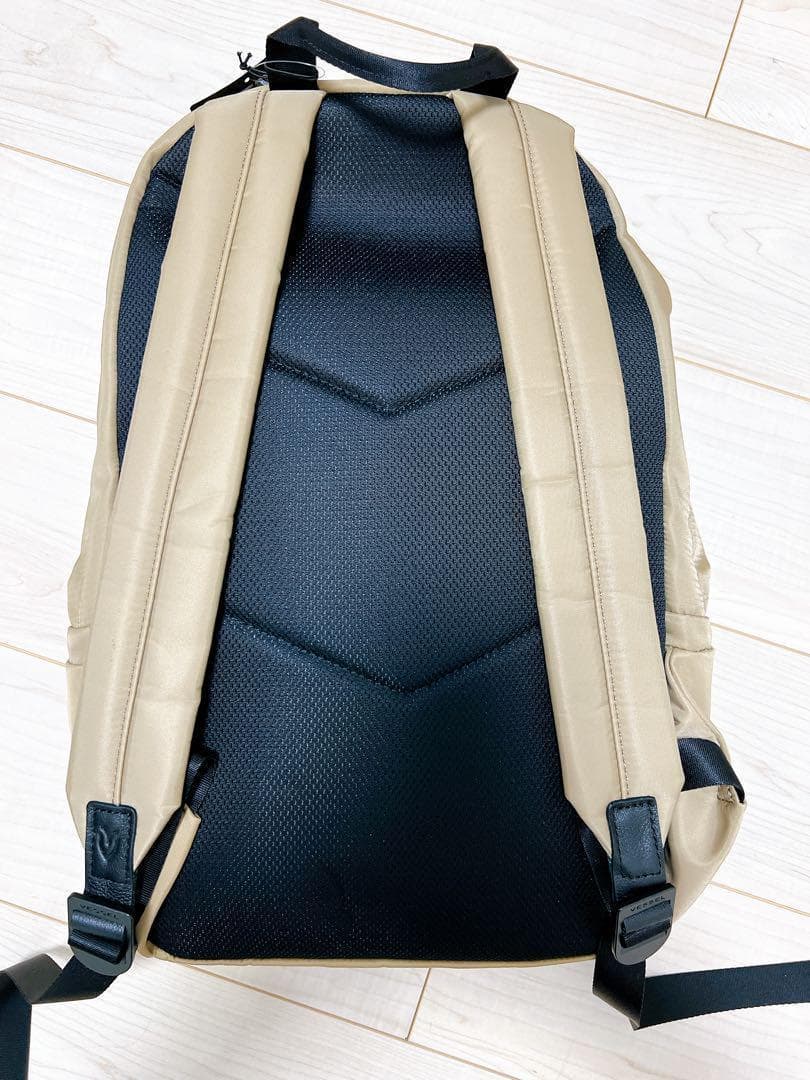 最終値下げ　新品高級　ベゼル VESSEL バックパック SKYLINE