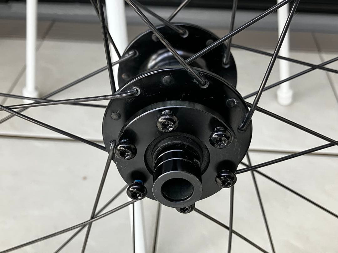 Giant チューブレスレディホイール PR2