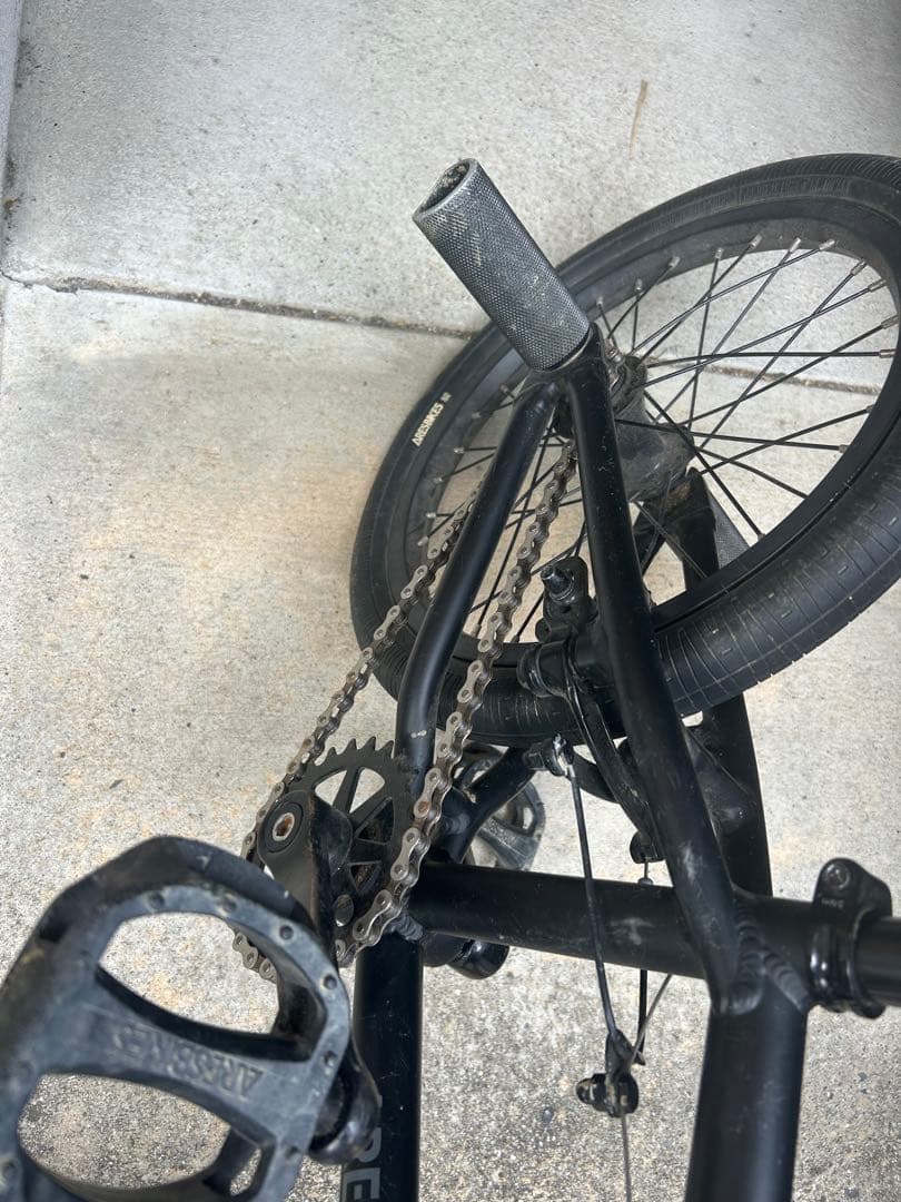 ARES BMXバイク ブラック