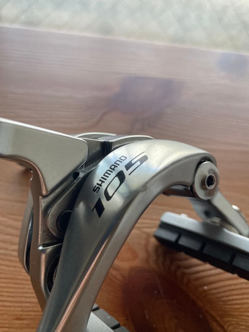 Shimano 105 キャリパーブレーキ シルバー　BR-5800