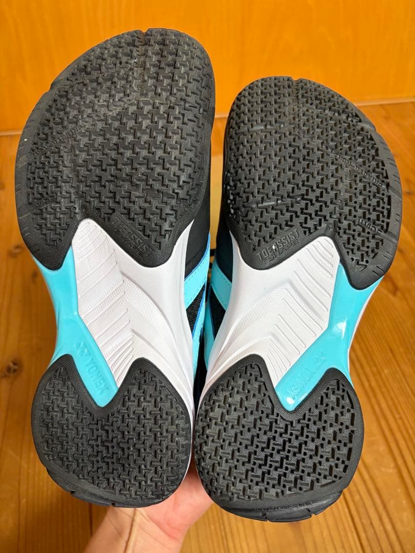 YONEX ACCOLADE ACCEL バドミントンシューズ　23cm