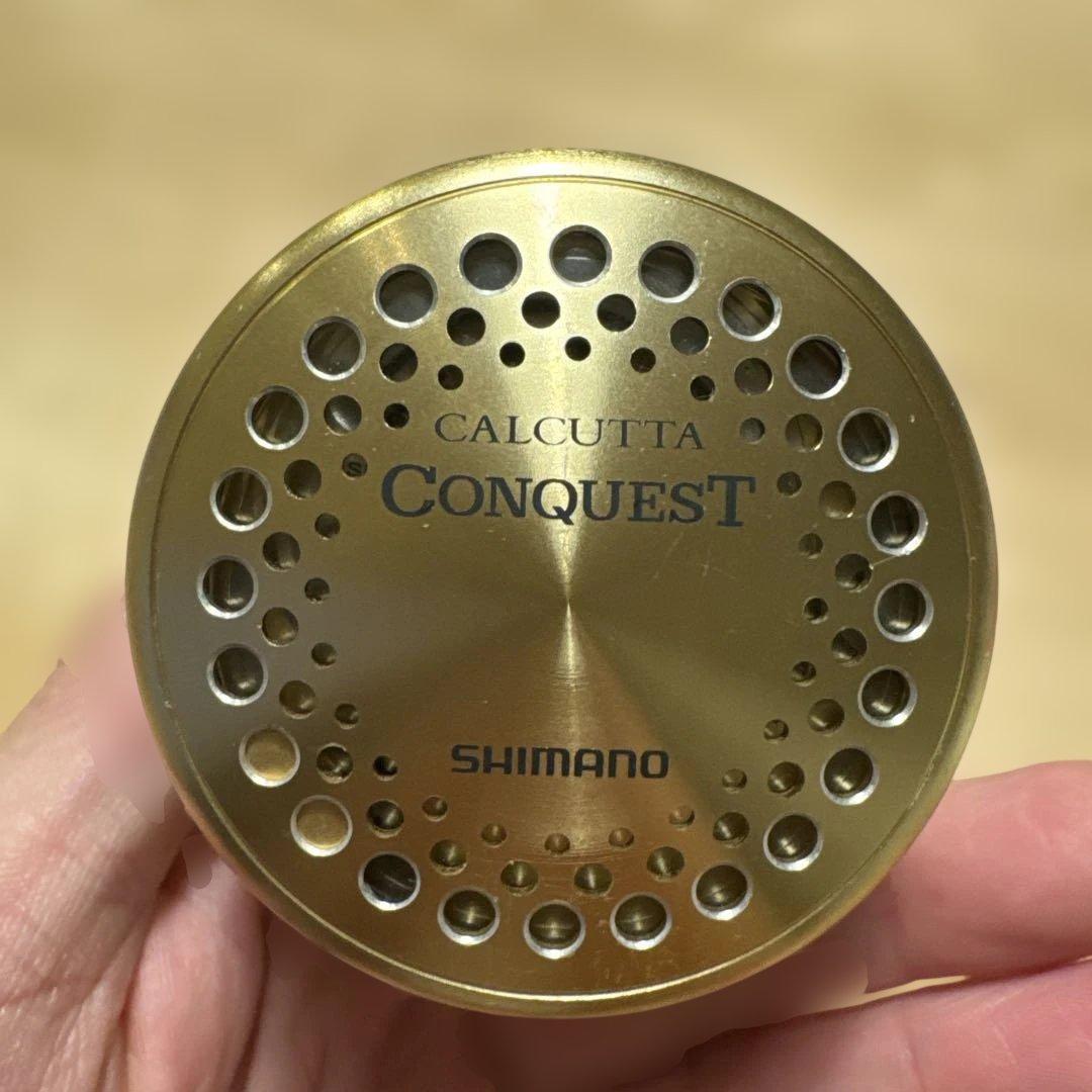 【最終値下】シマノ CALCUTTA CONQUEST 201 ベイトリール