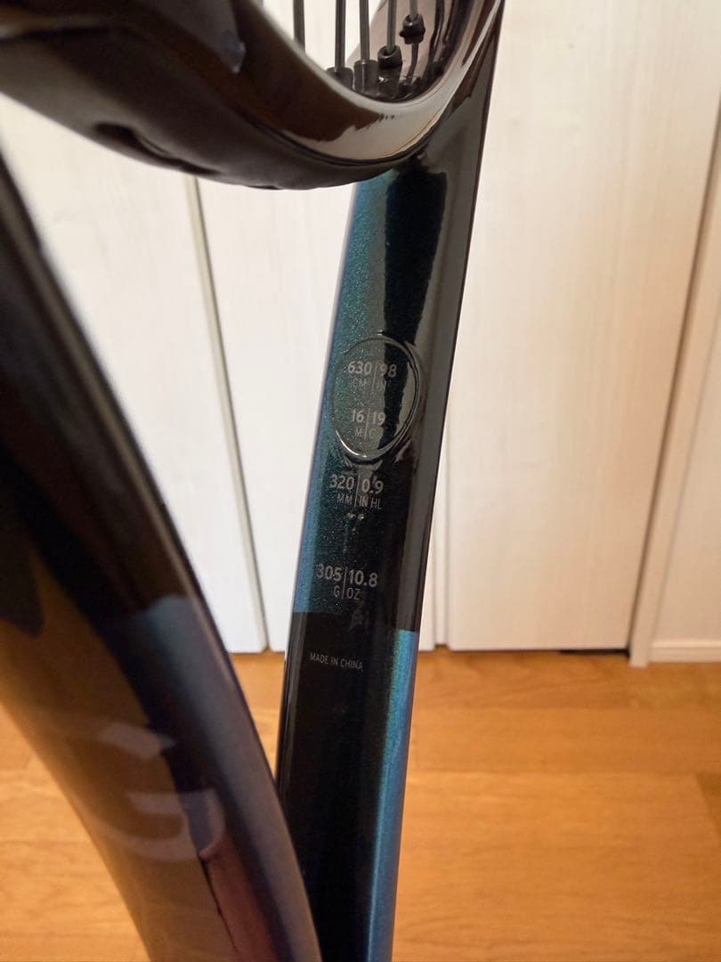 HEAD GRAVITY TOUR 2025 G2 テニスラケット