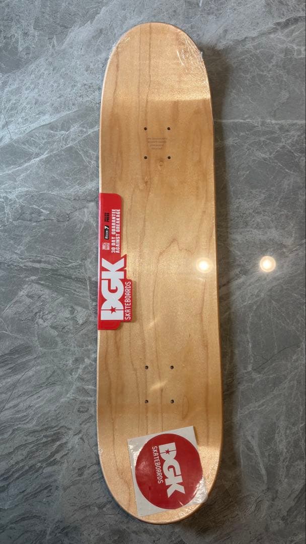 DGK JOHN SHANAHAN スケボー　スケートボード　デッキ　8インチ