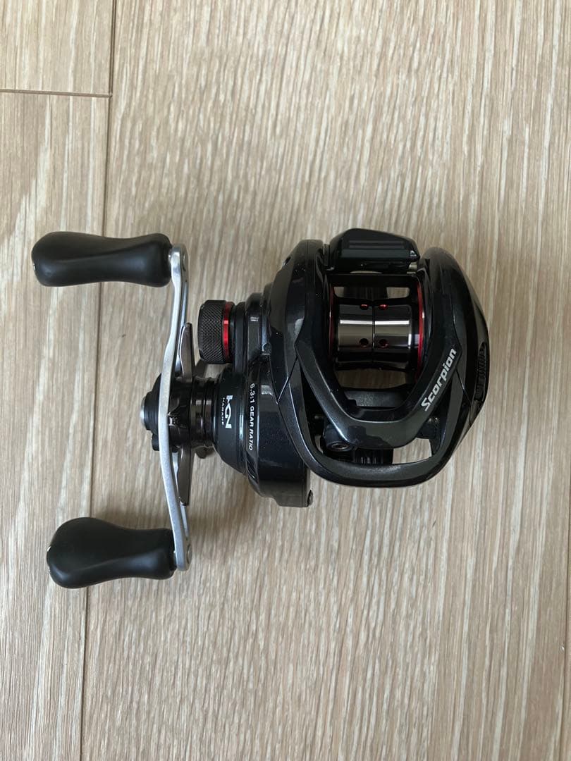 SHIMANO Scorpion 70 右巻きリール