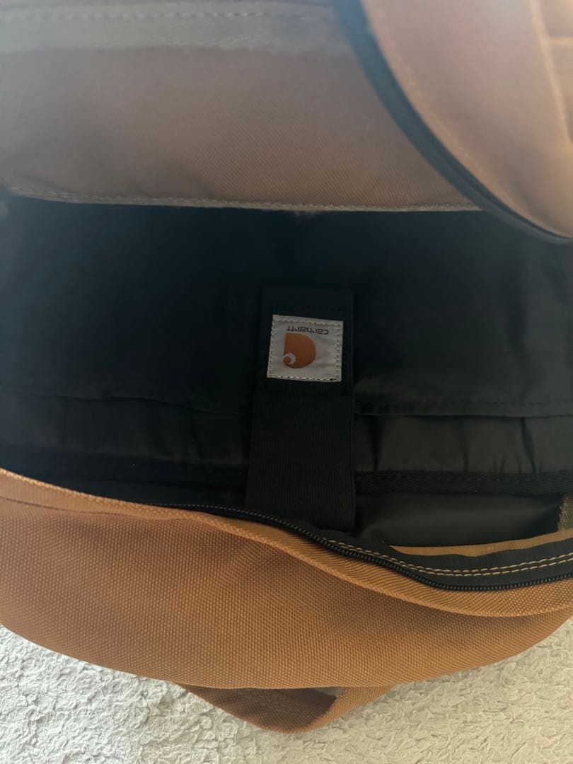 Carhartt ブラウン リュック 3ポケット
