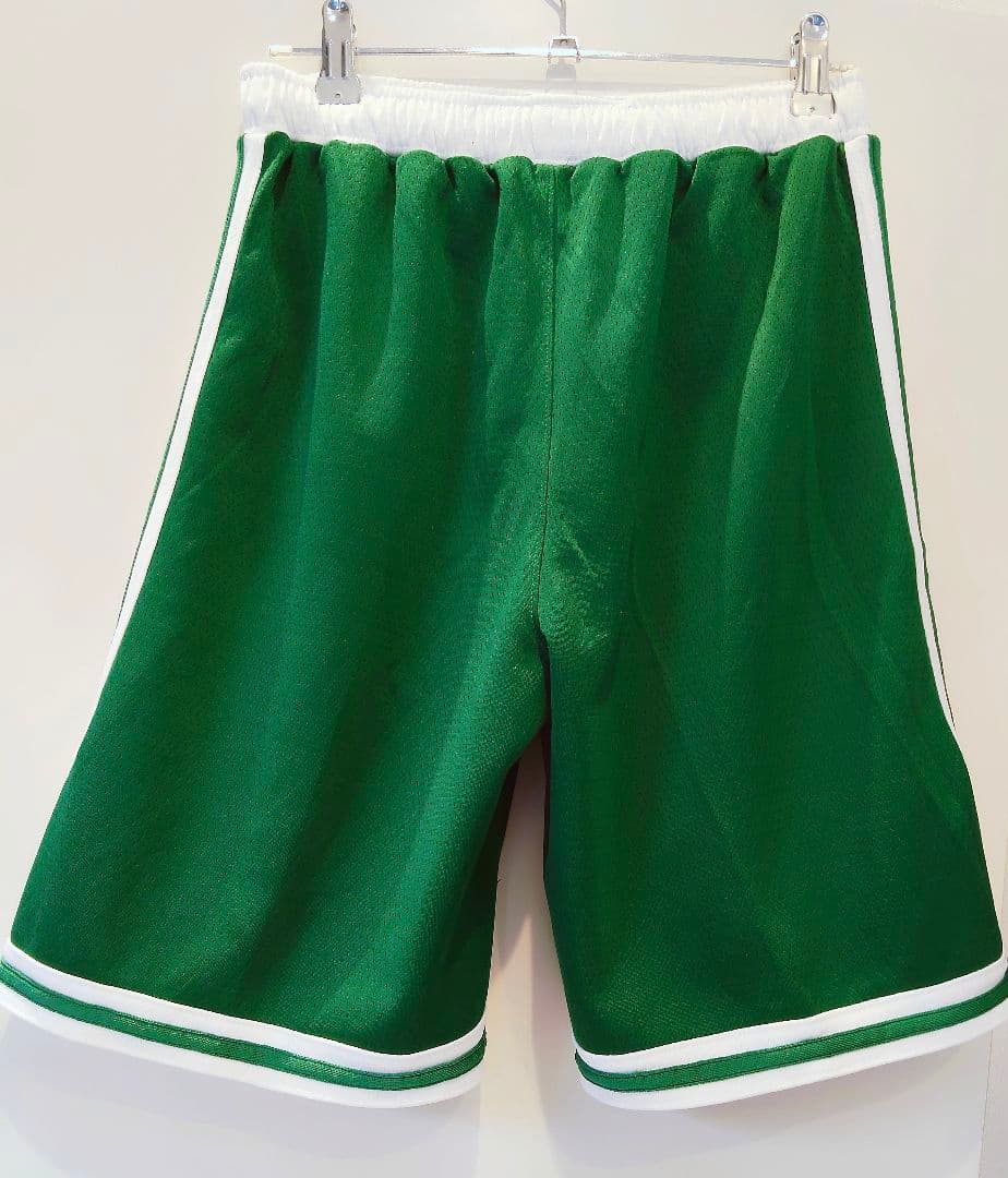 ナイキNBAハーフパンツ　セルティックス