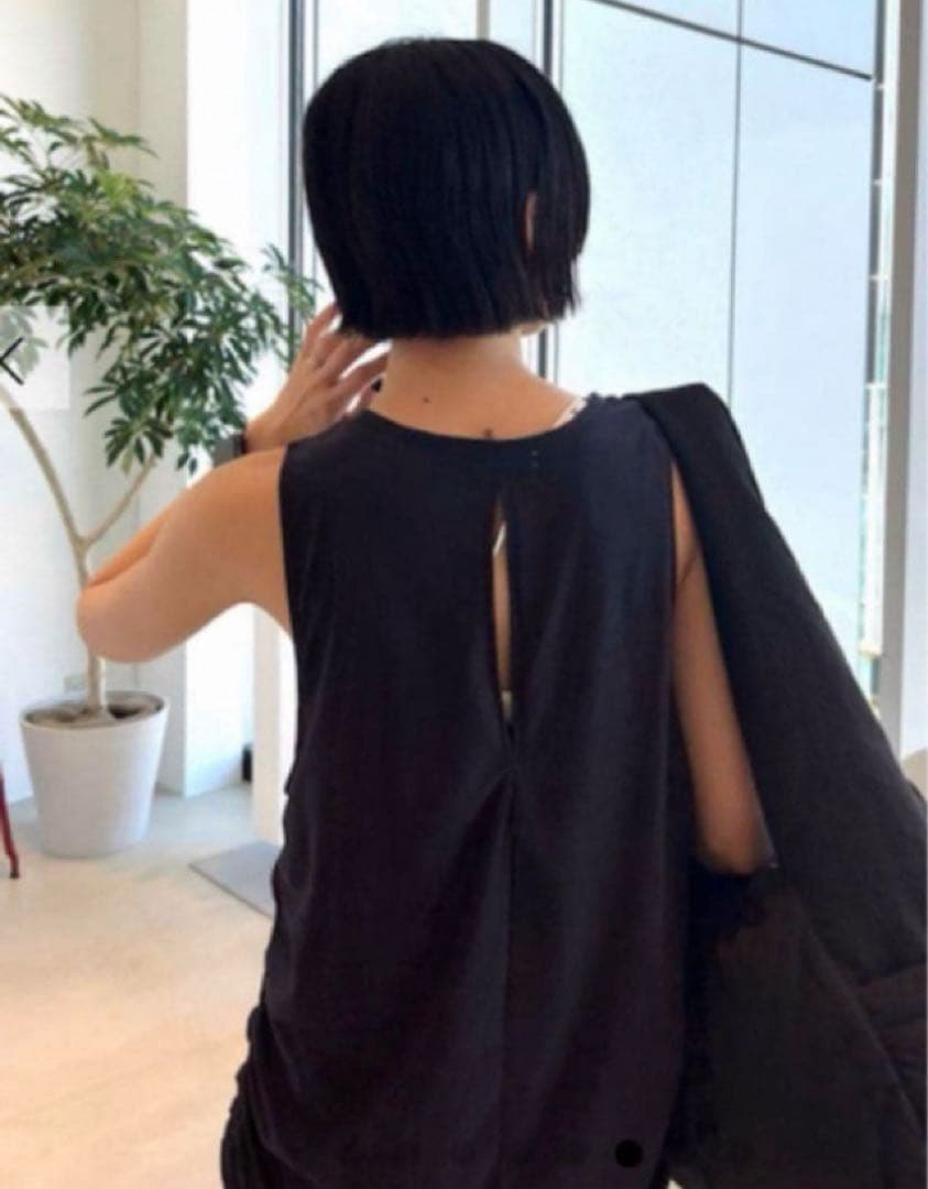 エミヨガ emmi yoga ロングタンクトップ M