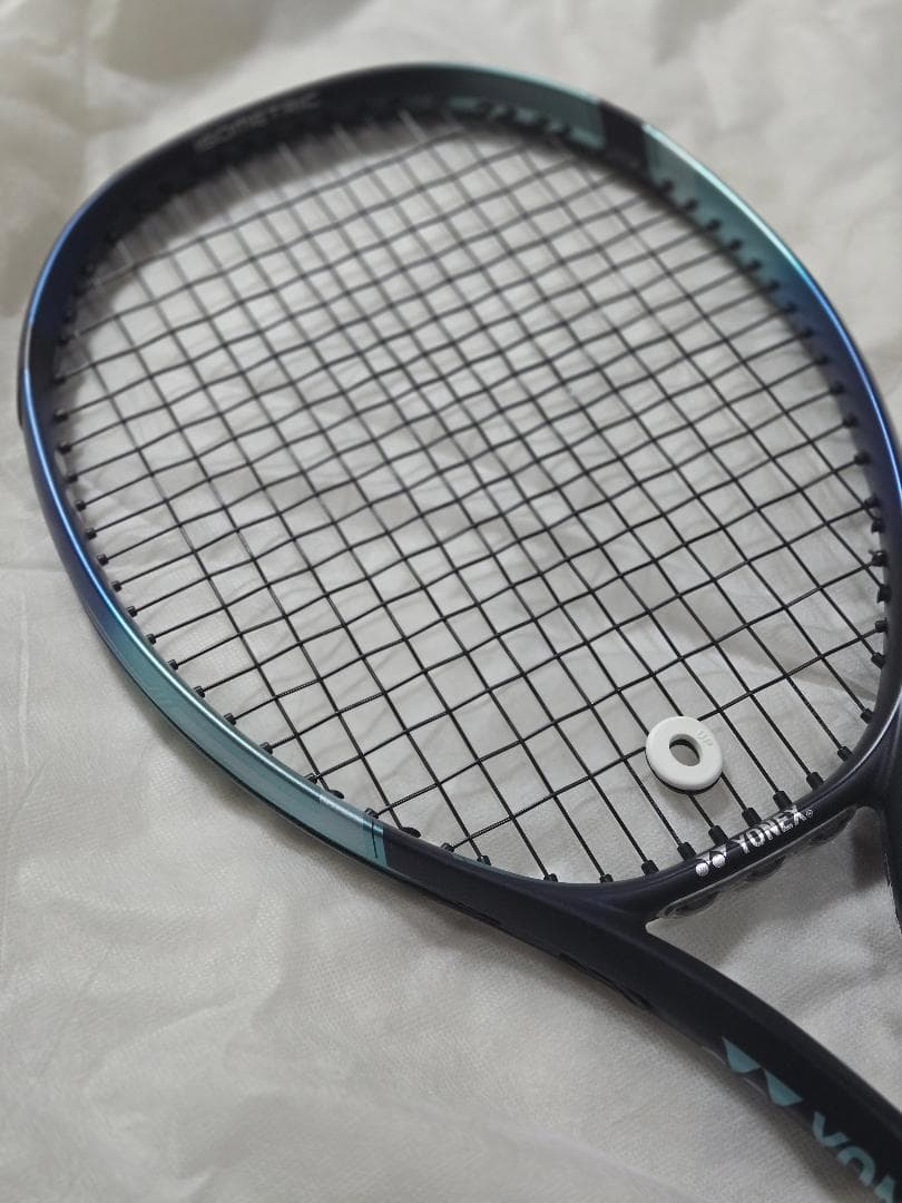 YONEX EZONE 100 G2 2022（元グリップ換装）