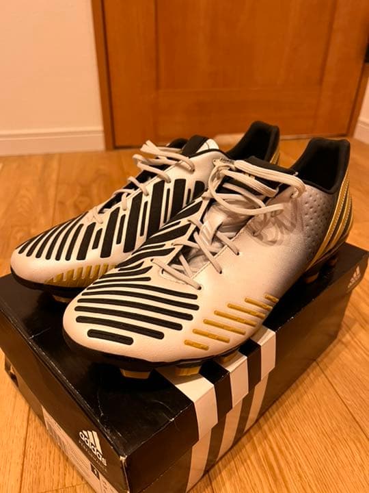 adidas プレデター　リーサルゾーン　HG