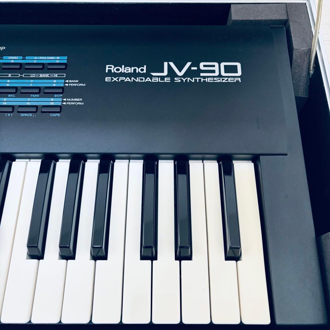 Roland JV-90 名機シンセ 動作良好 ハードケース付 76鍵 JV