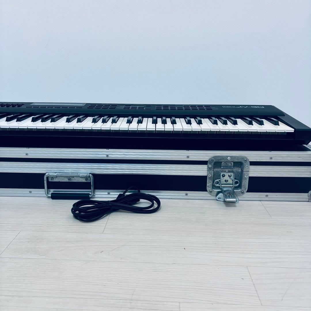 Roland JV-90 名機シンセ 動作良好 ハードケース付 76鍵 JV