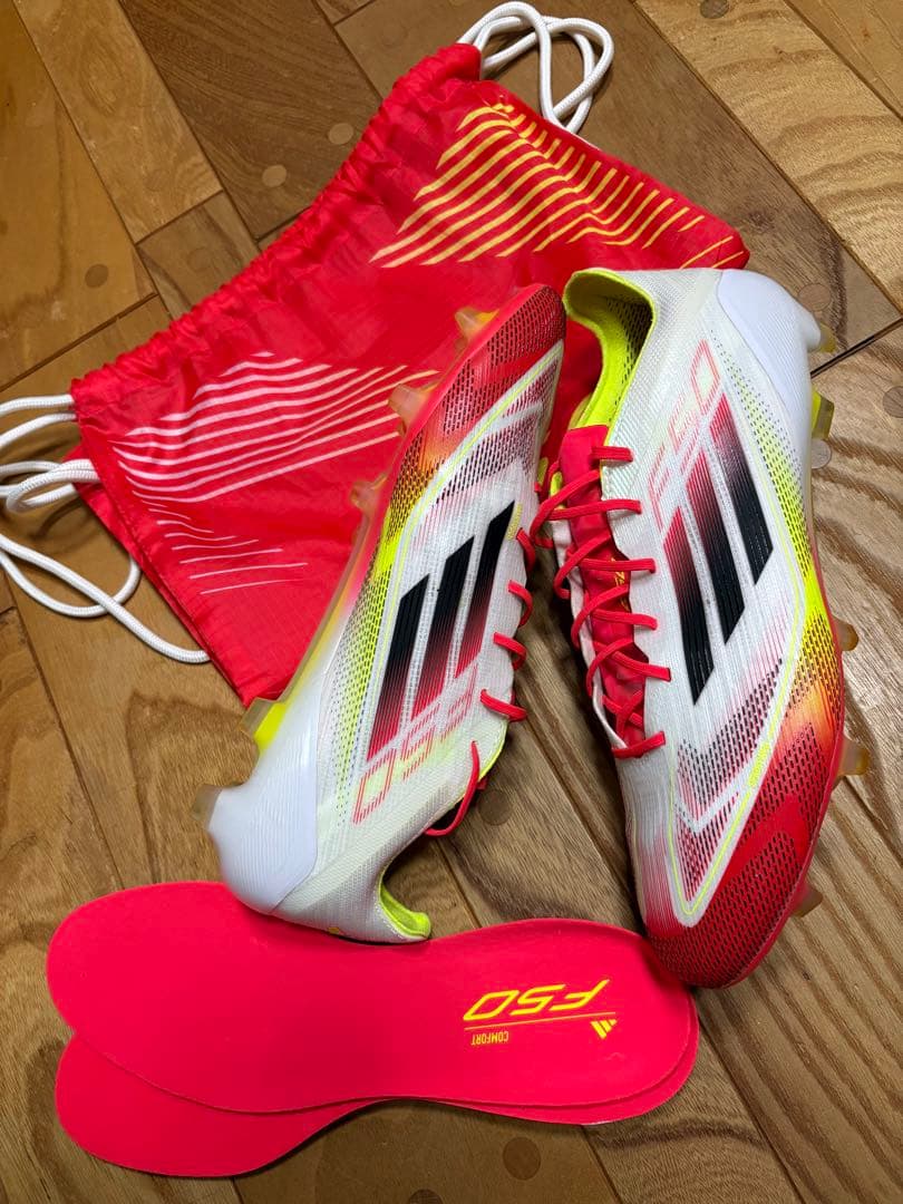 新古品　大特価　アディダス　F50 ELITE FG 27.5cm