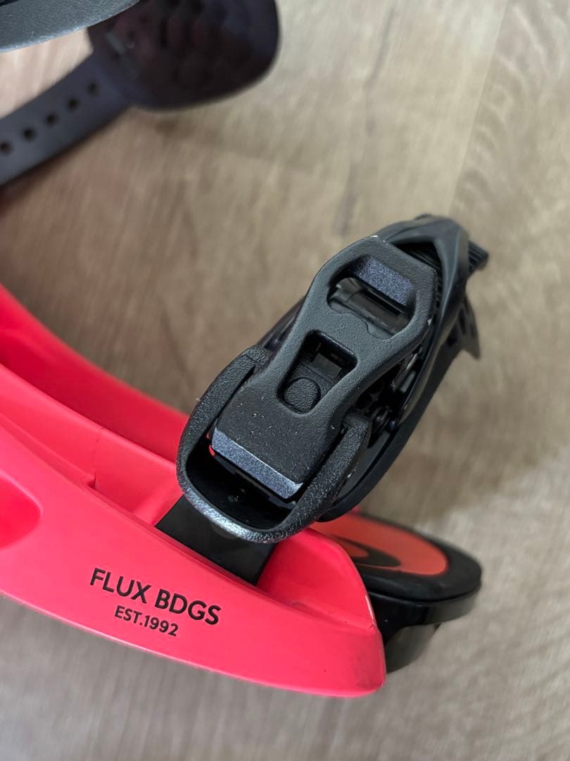 FLUX XF ビンディング Mサイズ ネオンレッド スノーボード フラックス